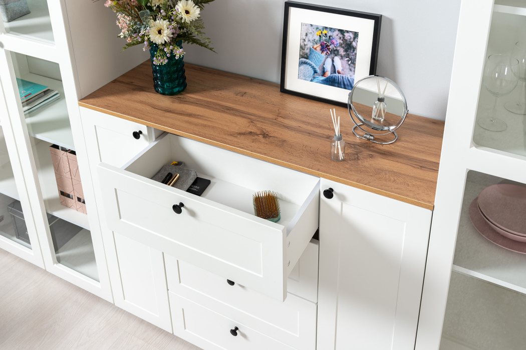 Шкафы распашные, Шкаф-витрина 2-х дверный Остин 16.394.02