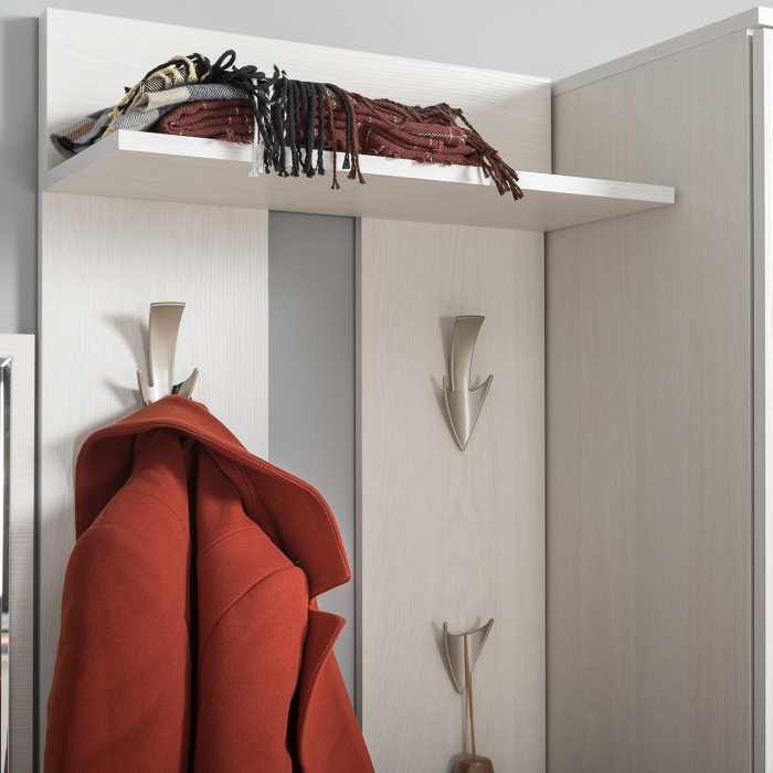 Прихожая, Три тумбы с вешалками для верхней одежды Ника