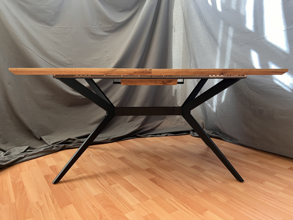 Обеденные столы, Стол Serene Cadence