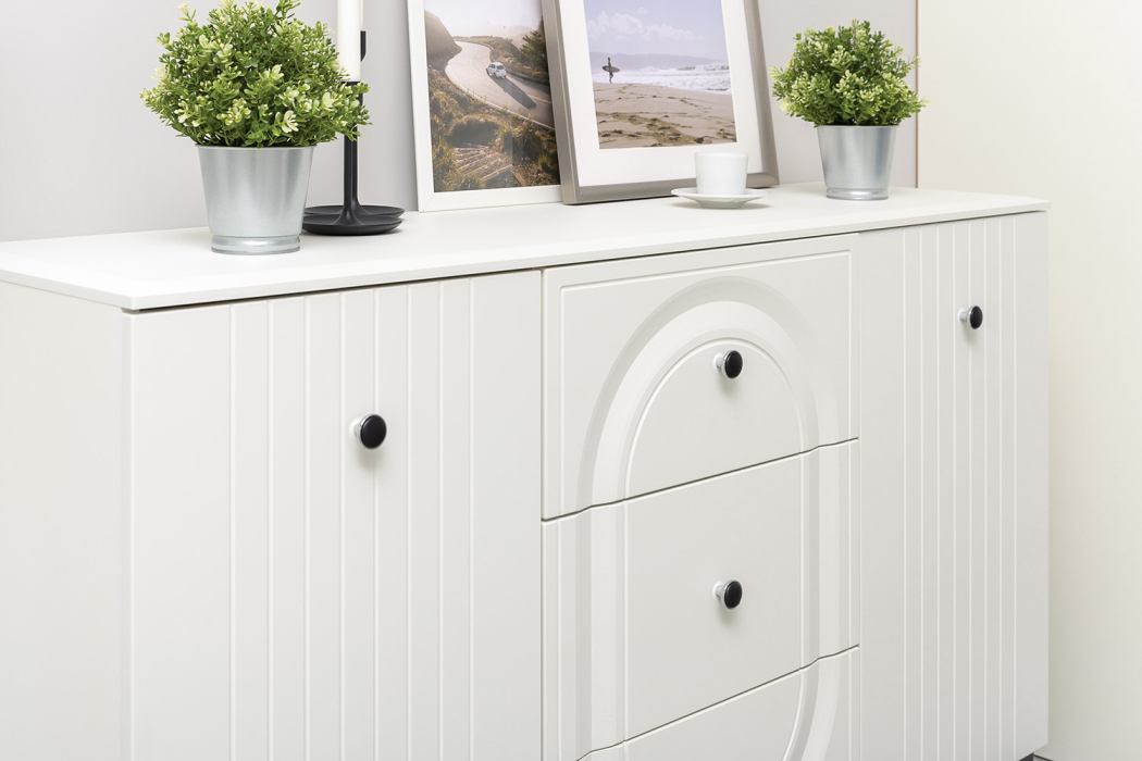 Спальные гарнитуры, Комод Валенсия с кроватью 1600 и прикроватной тумбочкой