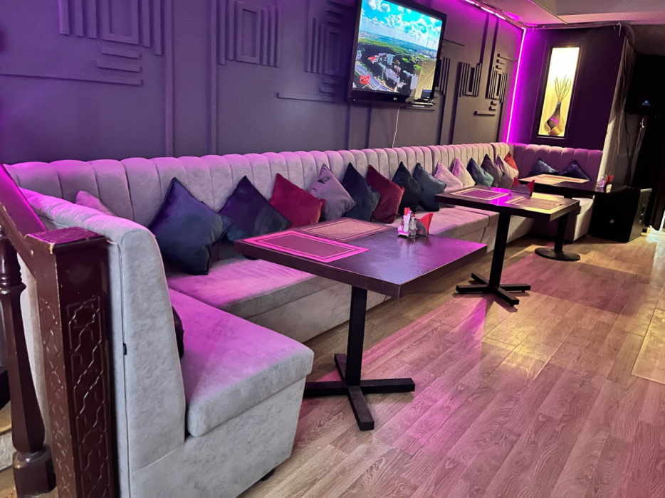 Мягкая мебель, Диван Ресторанный 120 см в базовых тканях