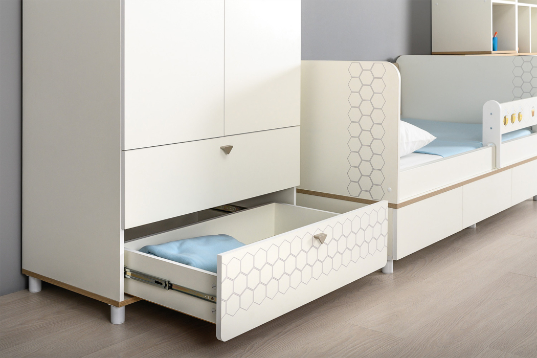 Детские комнаты, Детская кровать с ящиками и шкафом для детской одежды Эйп