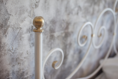 Кованая кровать Флоренция 1.8 с двумя спинками