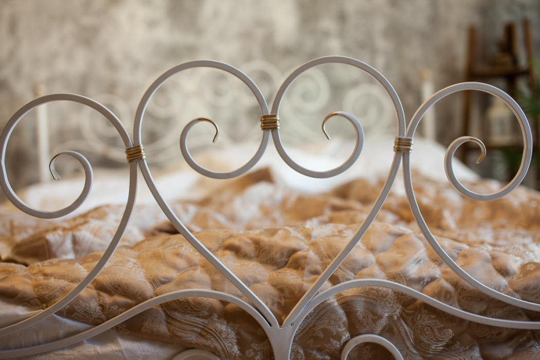 Кованые кровати, Кованая кровать Кармен 1.8 с двумя спинками