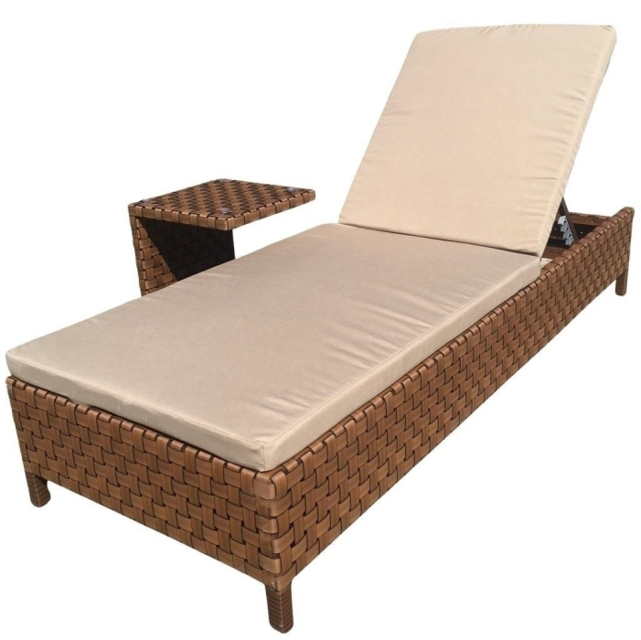 Шезлонги, Шезлонг плетеный из ротанга STILO