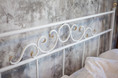 Кованая кровать Сандра1.6 с одной спинкой