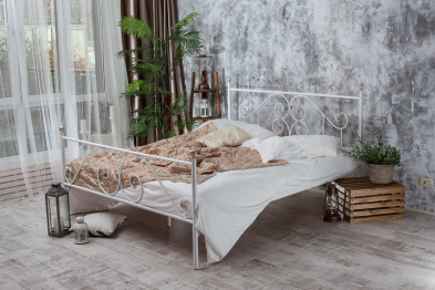 Кованая кровать Камелия 1.8 с двумя спинками