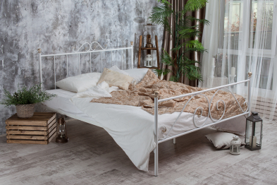 Кованая кровать Оливия 1.4 с двумя спинками