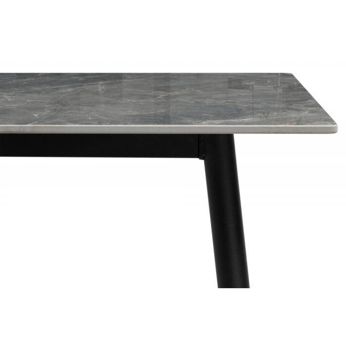 Обеденные столы, Стол Rion